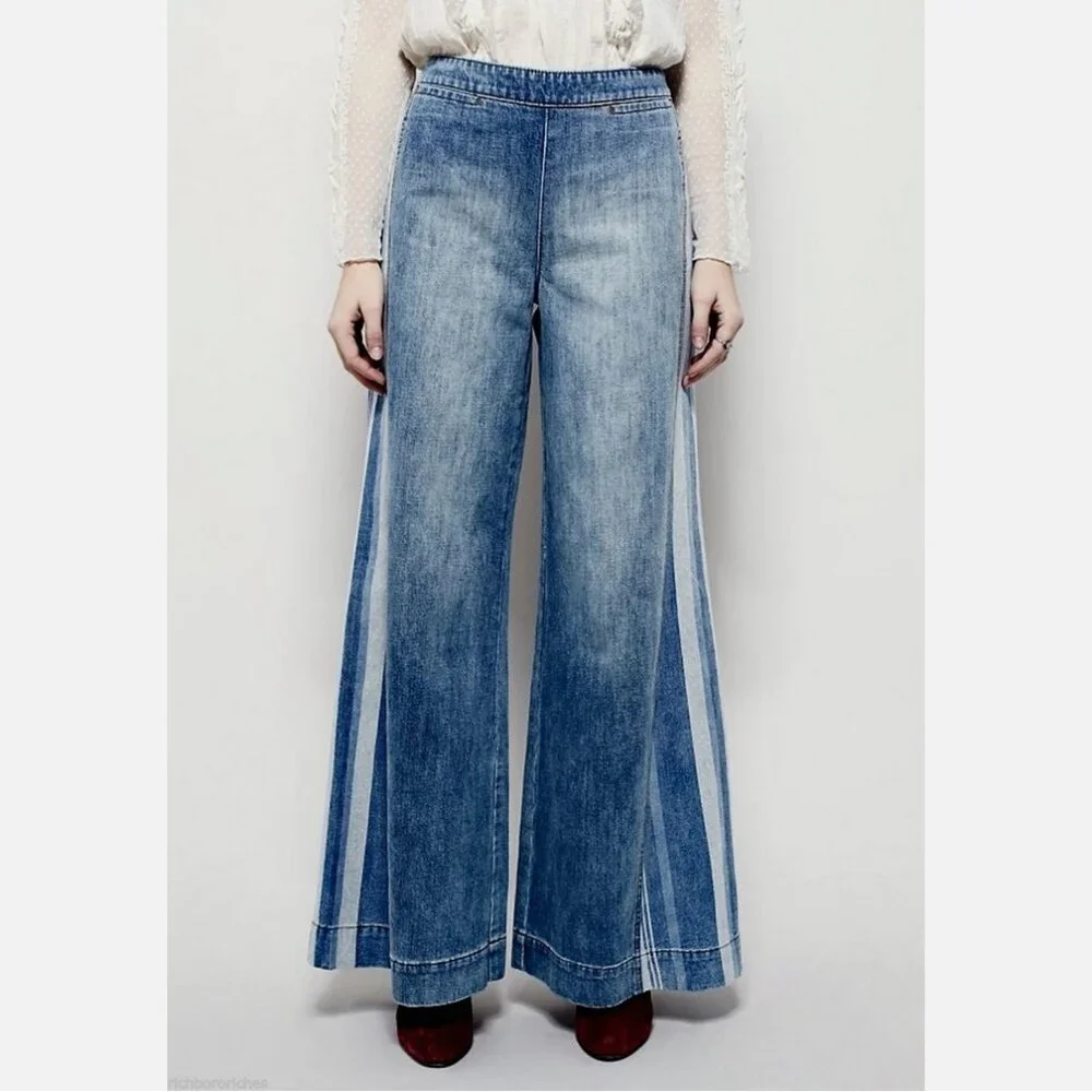 NWOT Free People Luna Blue Sea To Sea Indigo Flare Denim Jeans